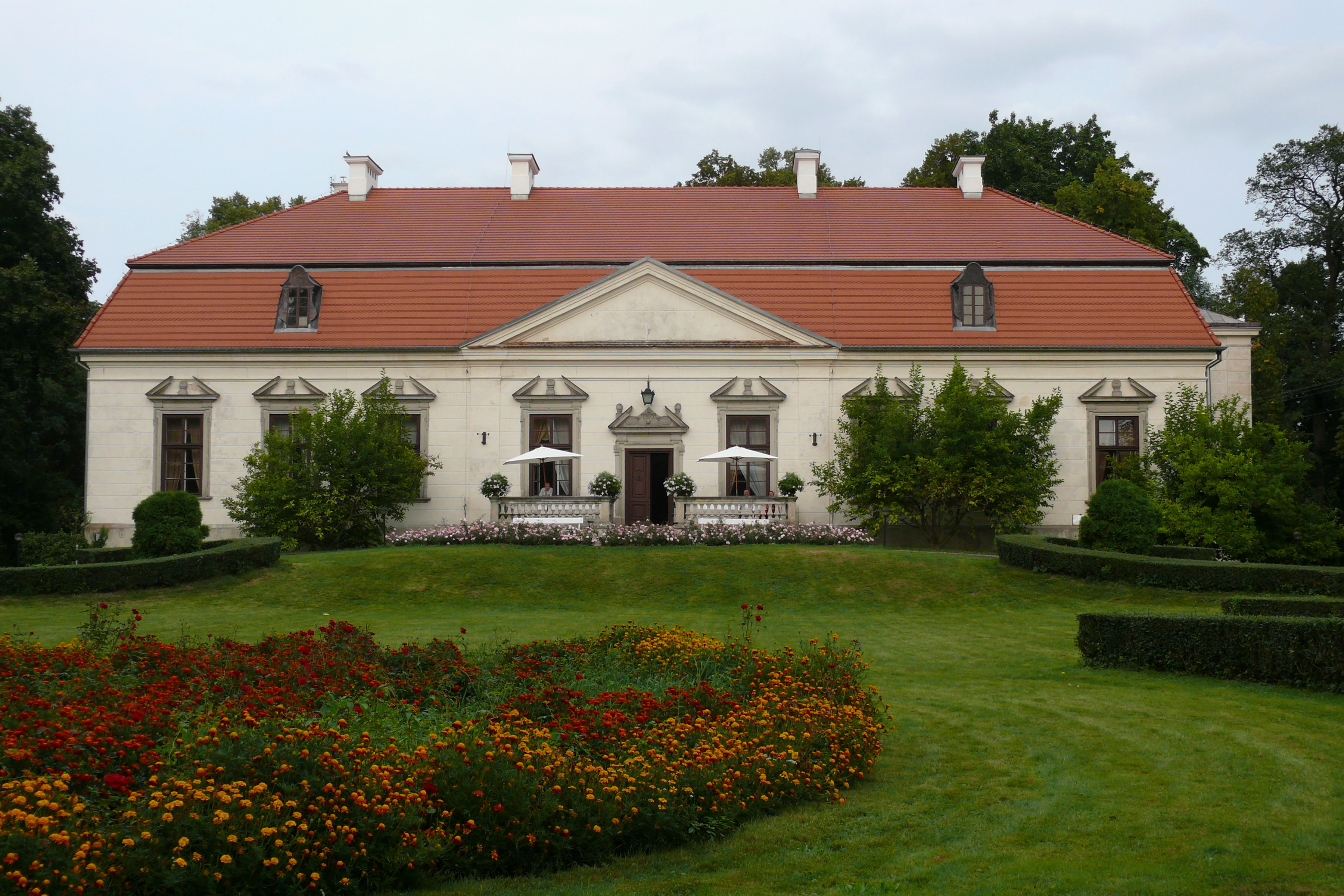 Pałac w Oborach